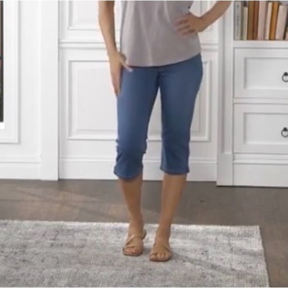 Belle by Kim Gravel Primabelle Denim Pull-On Capris 12 Medium Wash A397118